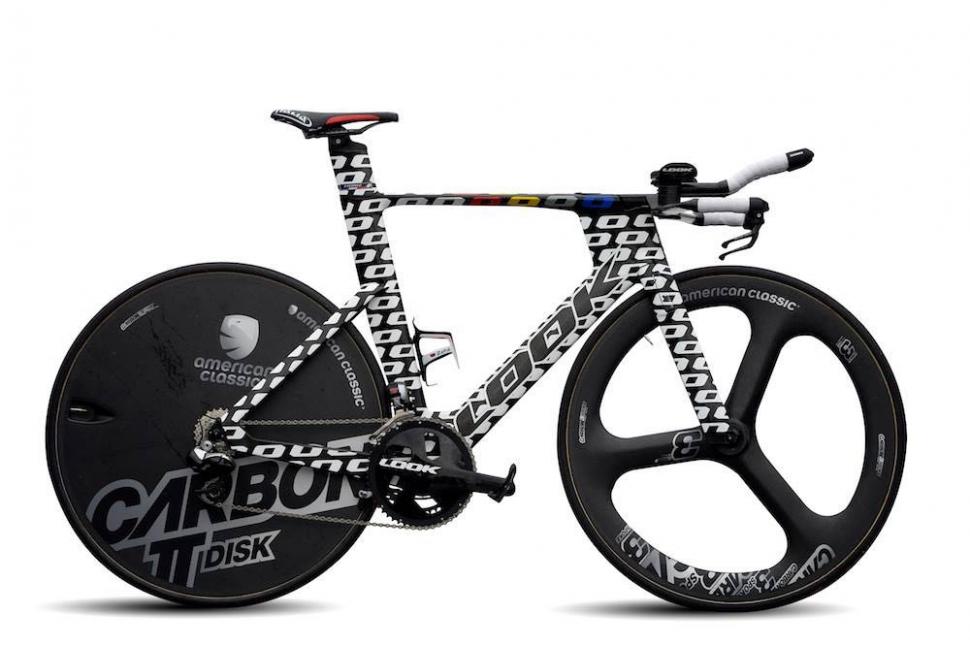 Look sales tri bike